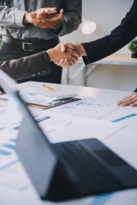 Lubisz spędzać wakacje nad morzem? Wybierz Costa del Sol